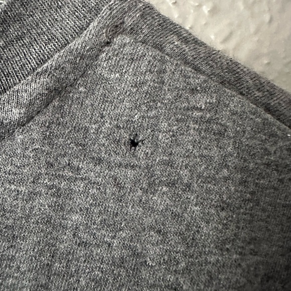 "Women's Size XXL Gray Short-Sleeved NWT FRIENDS T-Shirt" - Picture 7 of 8